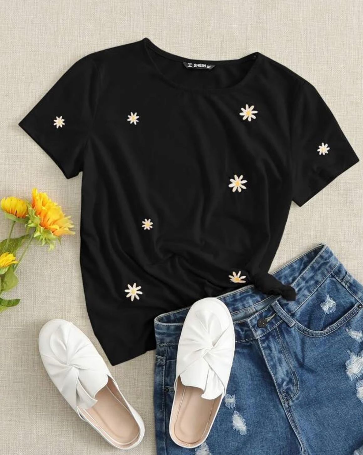 Daisy Printed Tshirts